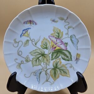 Kent Garden 1976 Floral & Butterfly Scalloped 8" Plate, Mann